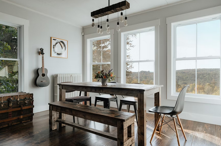 strong table and chairs